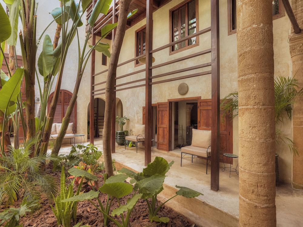 Riad El Maâti 62/66
