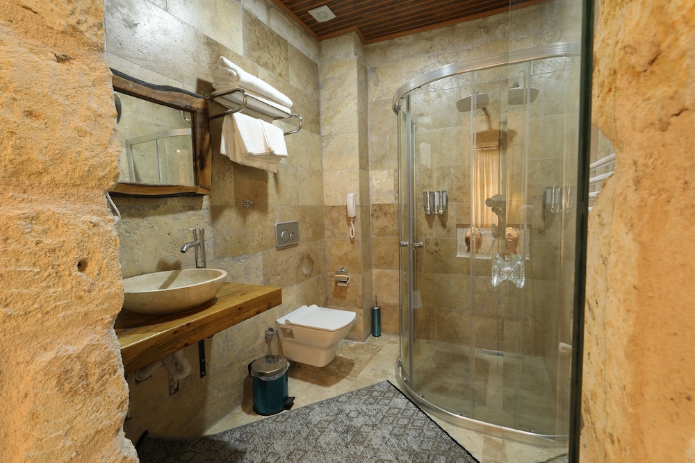 Belenus Cave Hotel 45/50