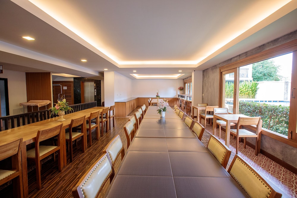 Huen Jao Ban Hotel 49/69