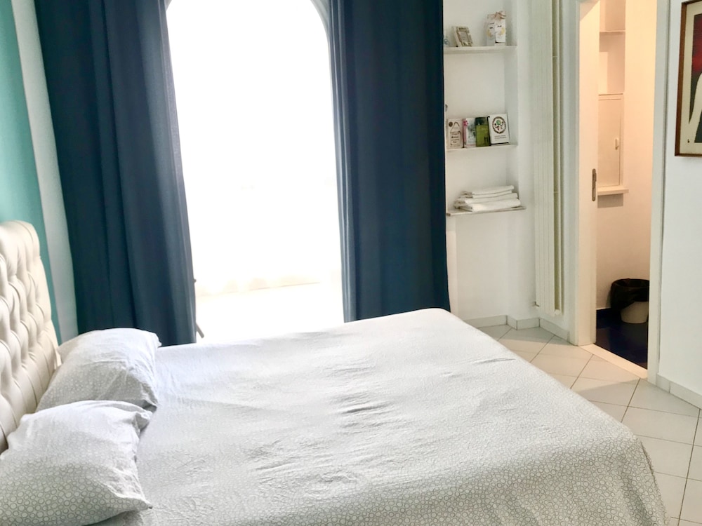 Room 110 16/50