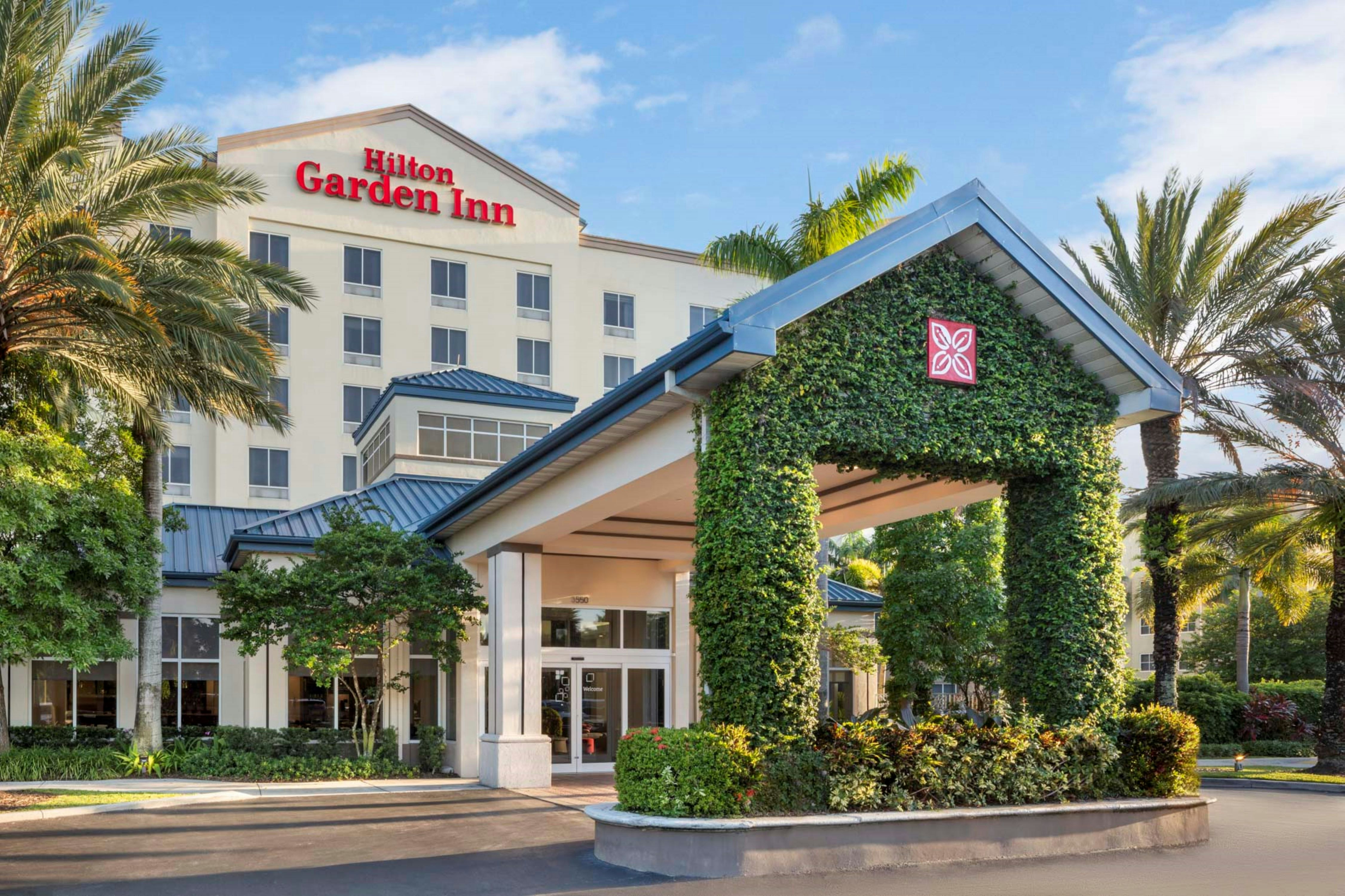 Hilton Garden Inn Miami Airport West 62/64