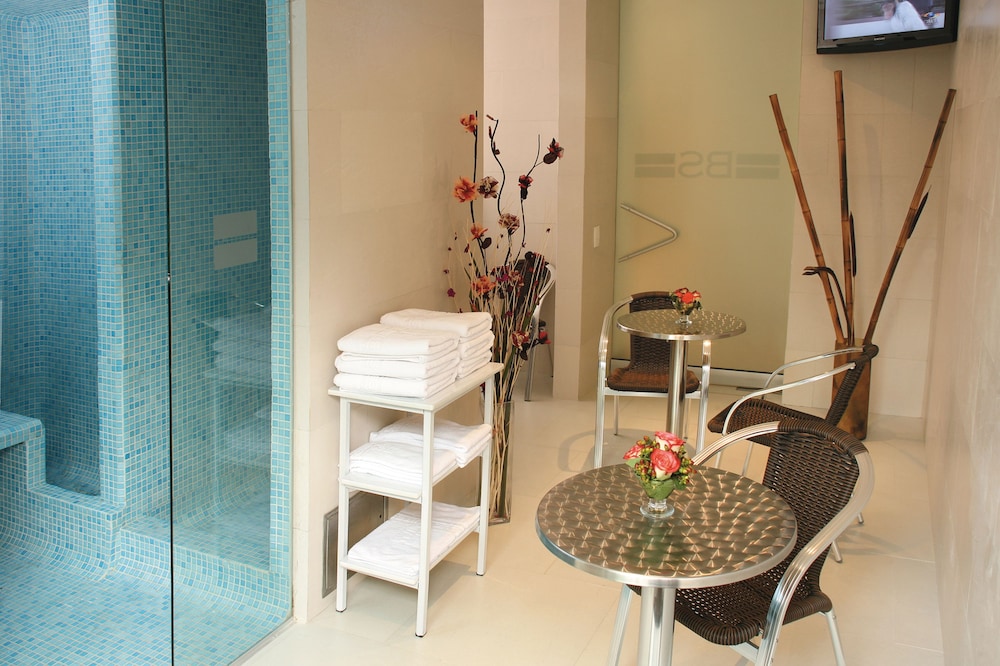 Blue Suites Hotel 25/47