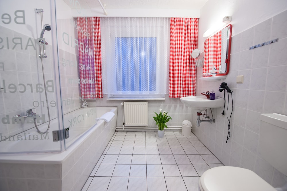 Hotel Forsthaus Sellin 45/46