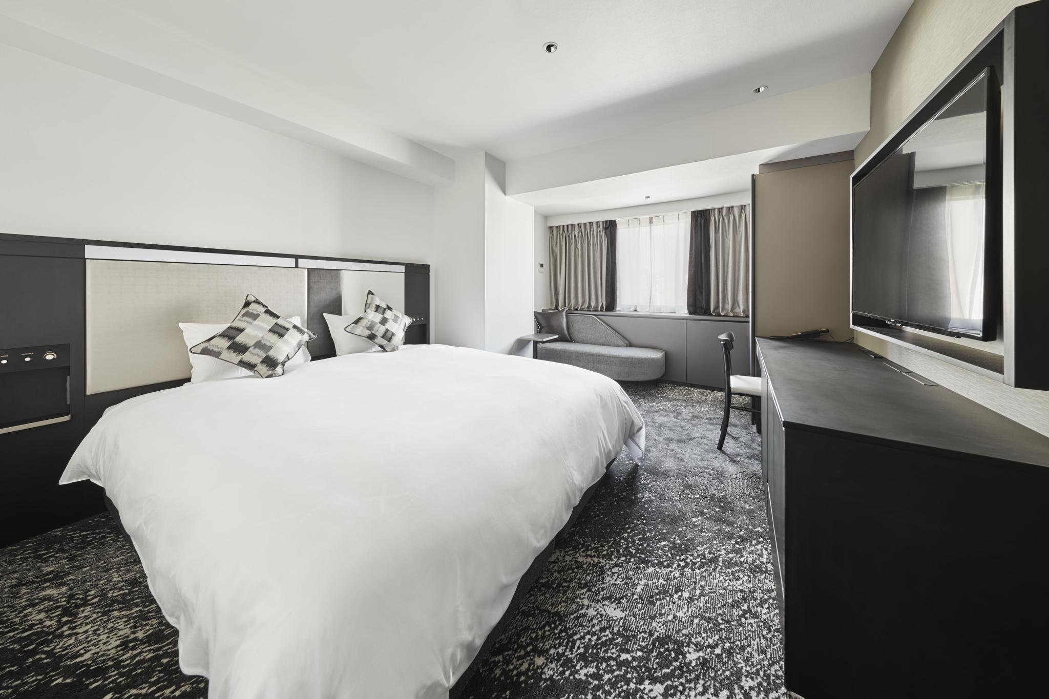 Deluxe, Double Bed, Cross Floor