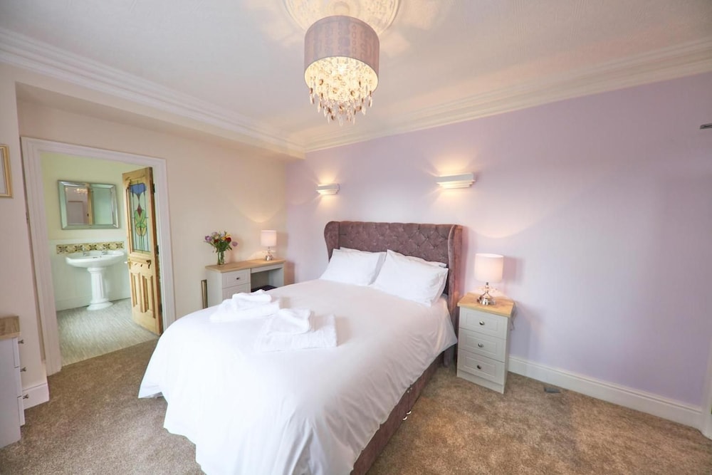 Llwyn Hall Country House 14/33
