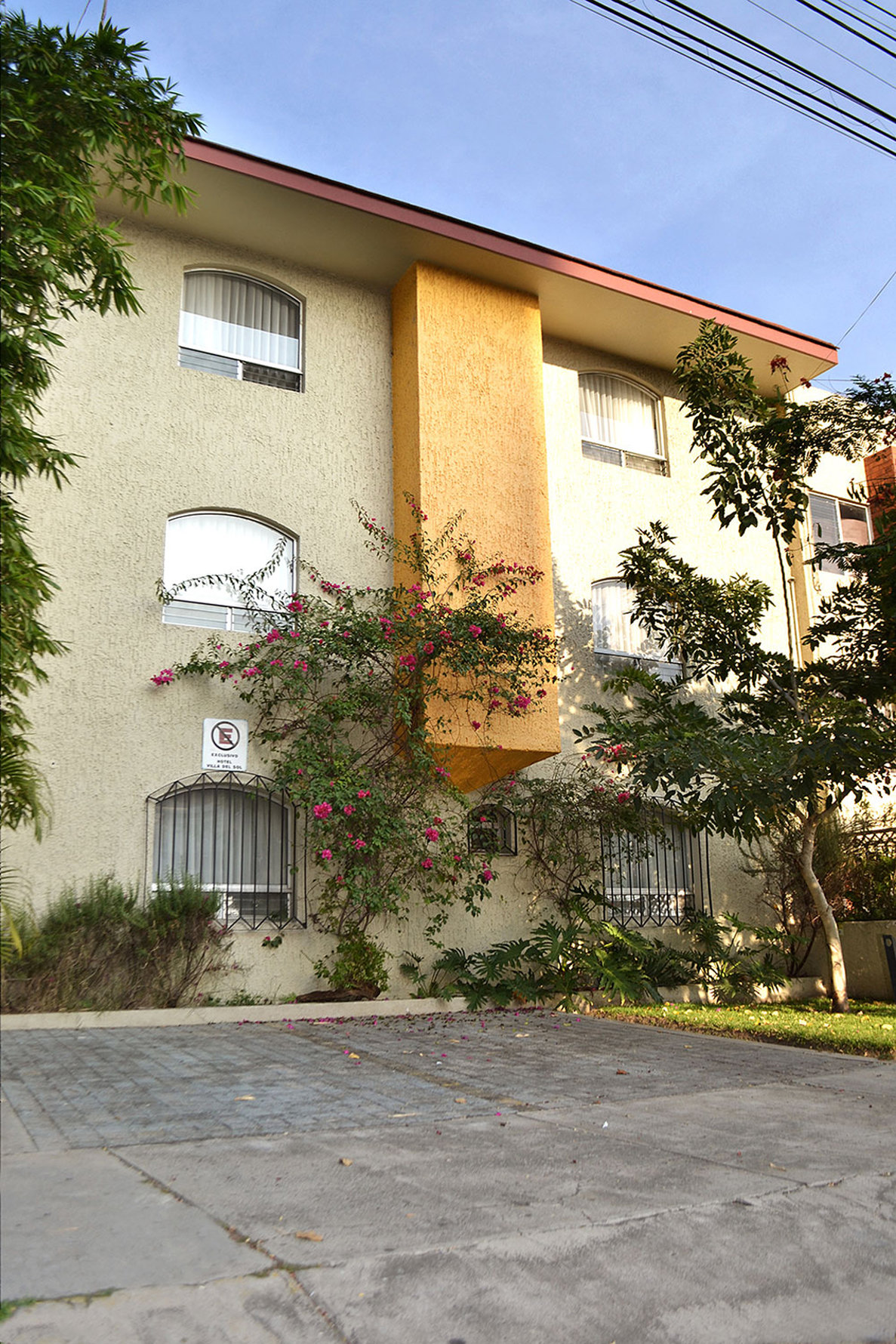 Hotel Villa Del Sol 6/18