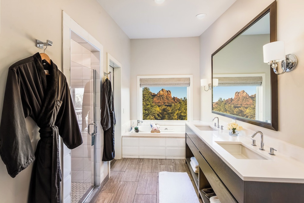 Cottage, Suite, King Bed, with View, L Auberge de Sedona 4/4