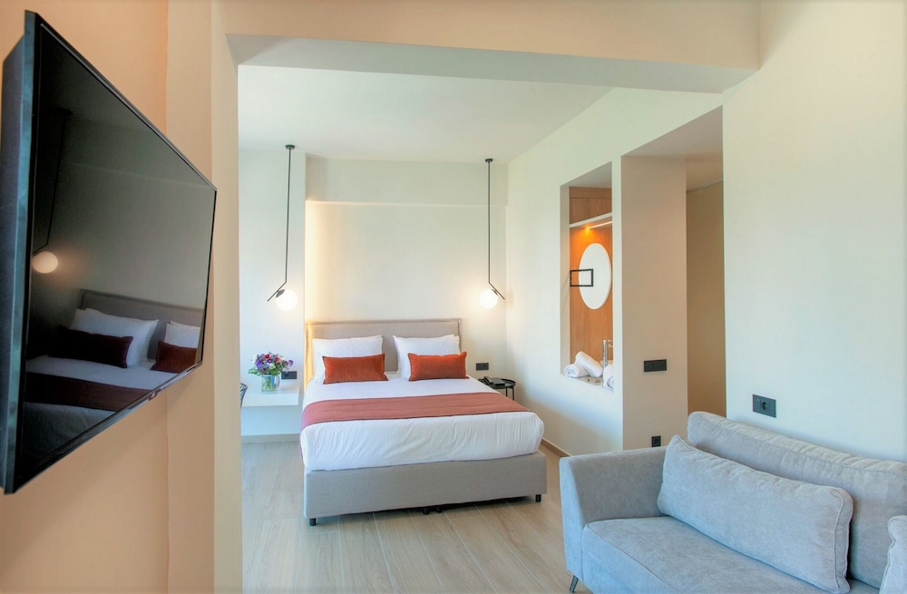 The City Hotel and Suites - Adults Only 17/61