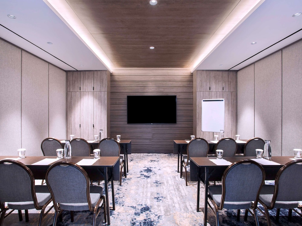 Mercure Tangerang Bsd City 51/67