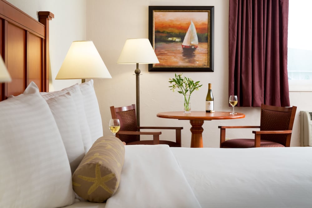 Bayside Resort Hotel 20/73