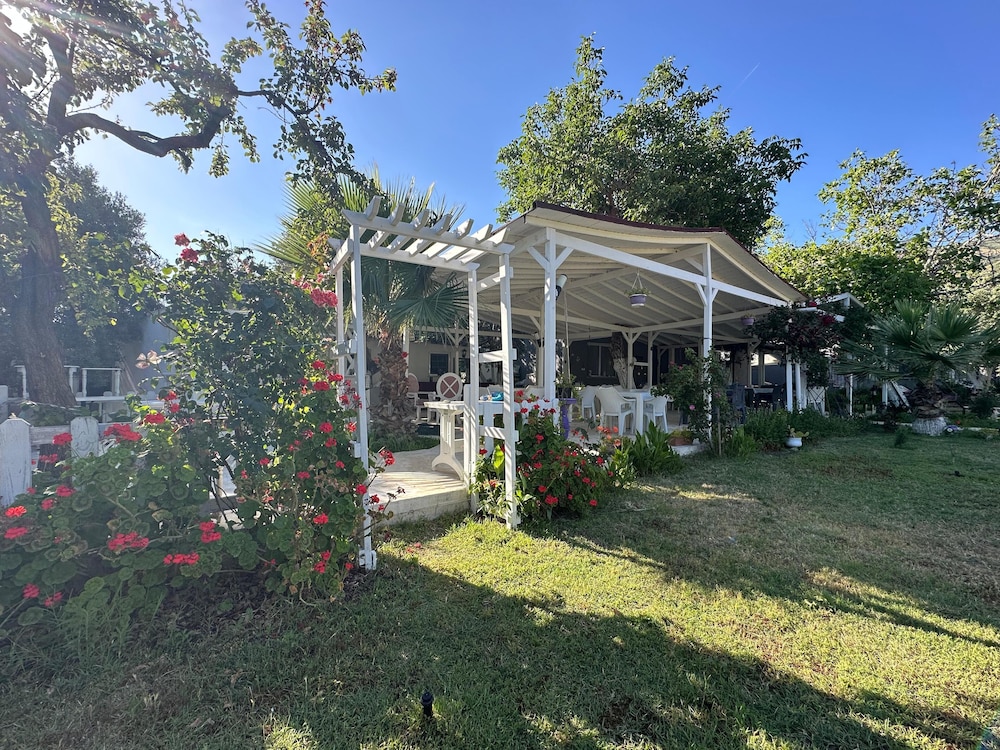Adasu Otel Marmara Adasi 5/50