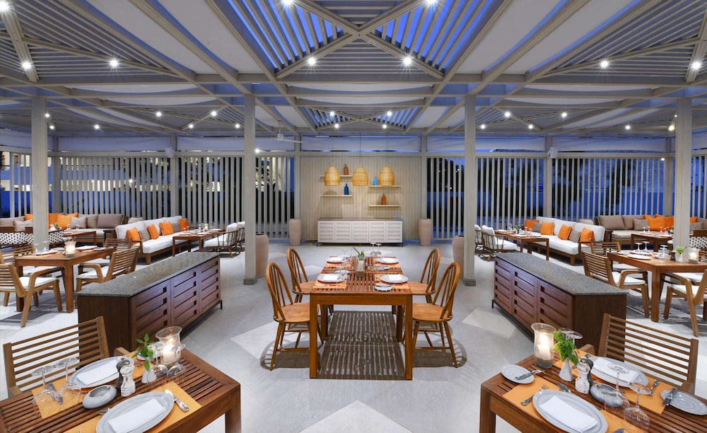 JAZ Elite Casa Del Mar Beach 24/48