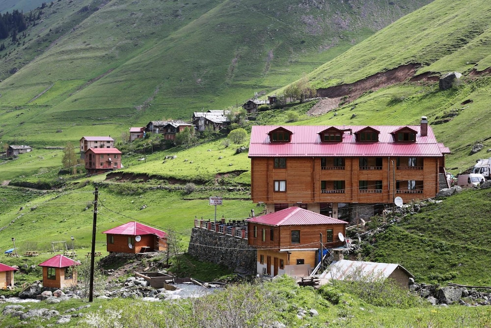 Yedigoller Hotel & Restaurant 3/47