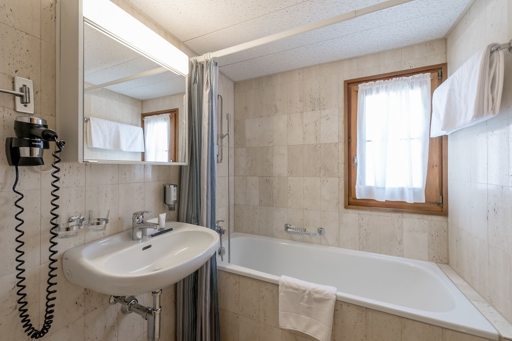 Hotel Cervus 32/34