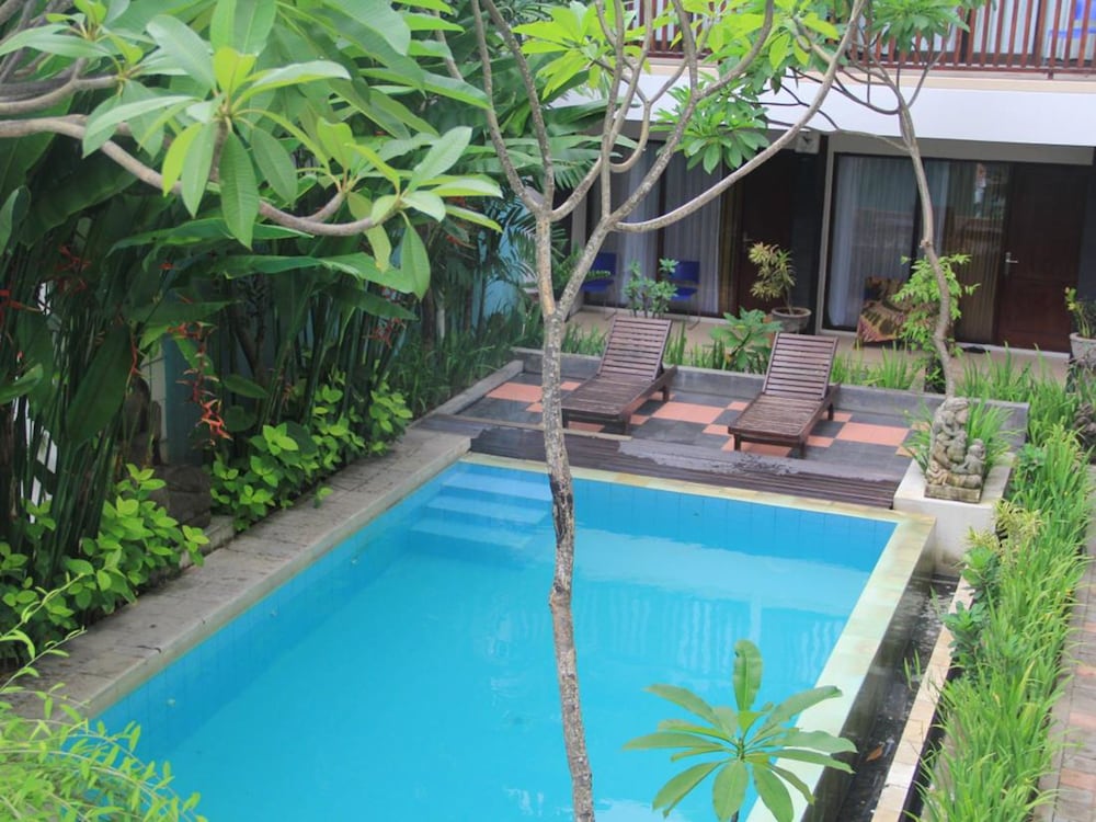 The Kubu Hotel 30/42