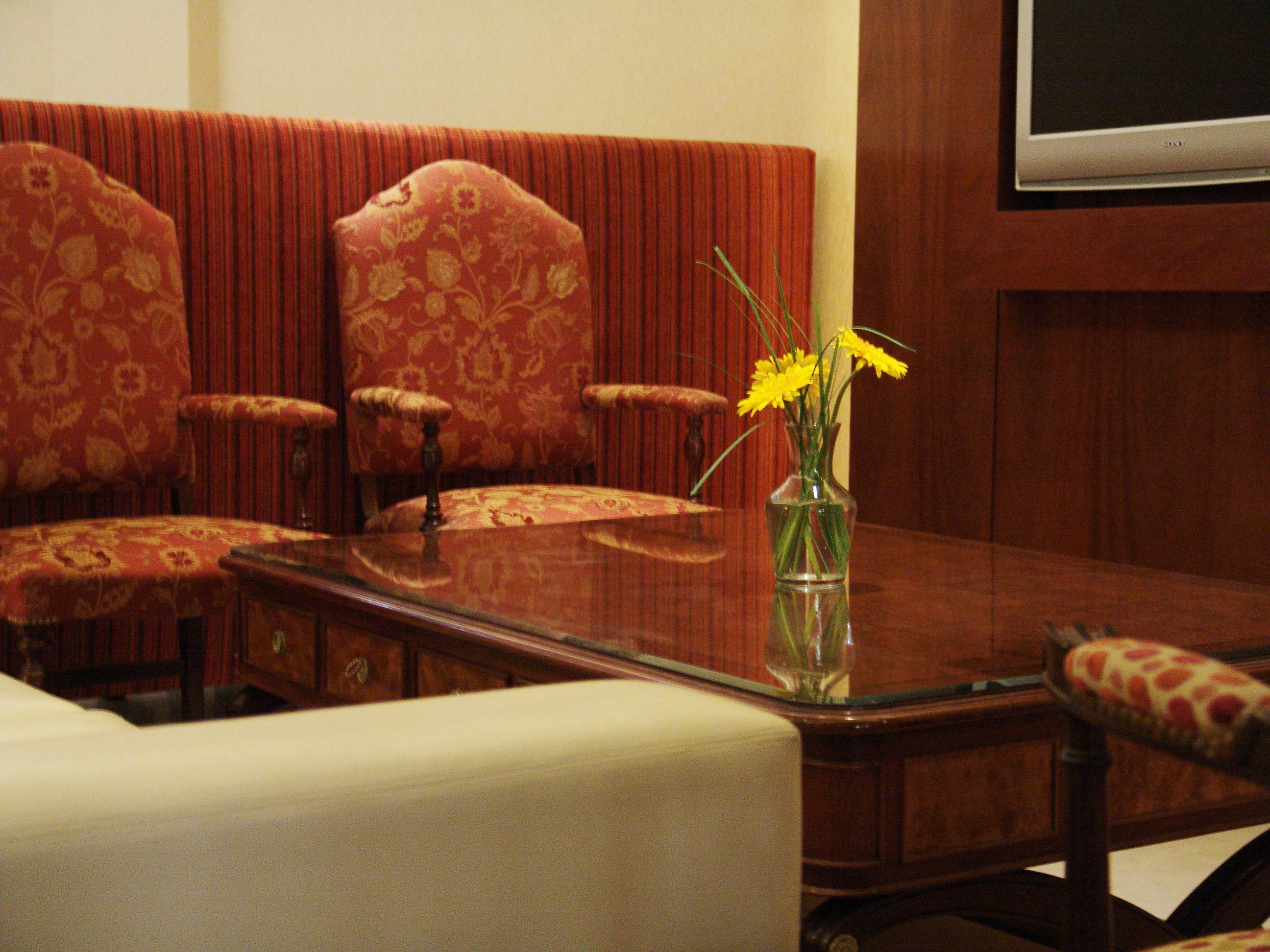Sheltown Hotel 16/20