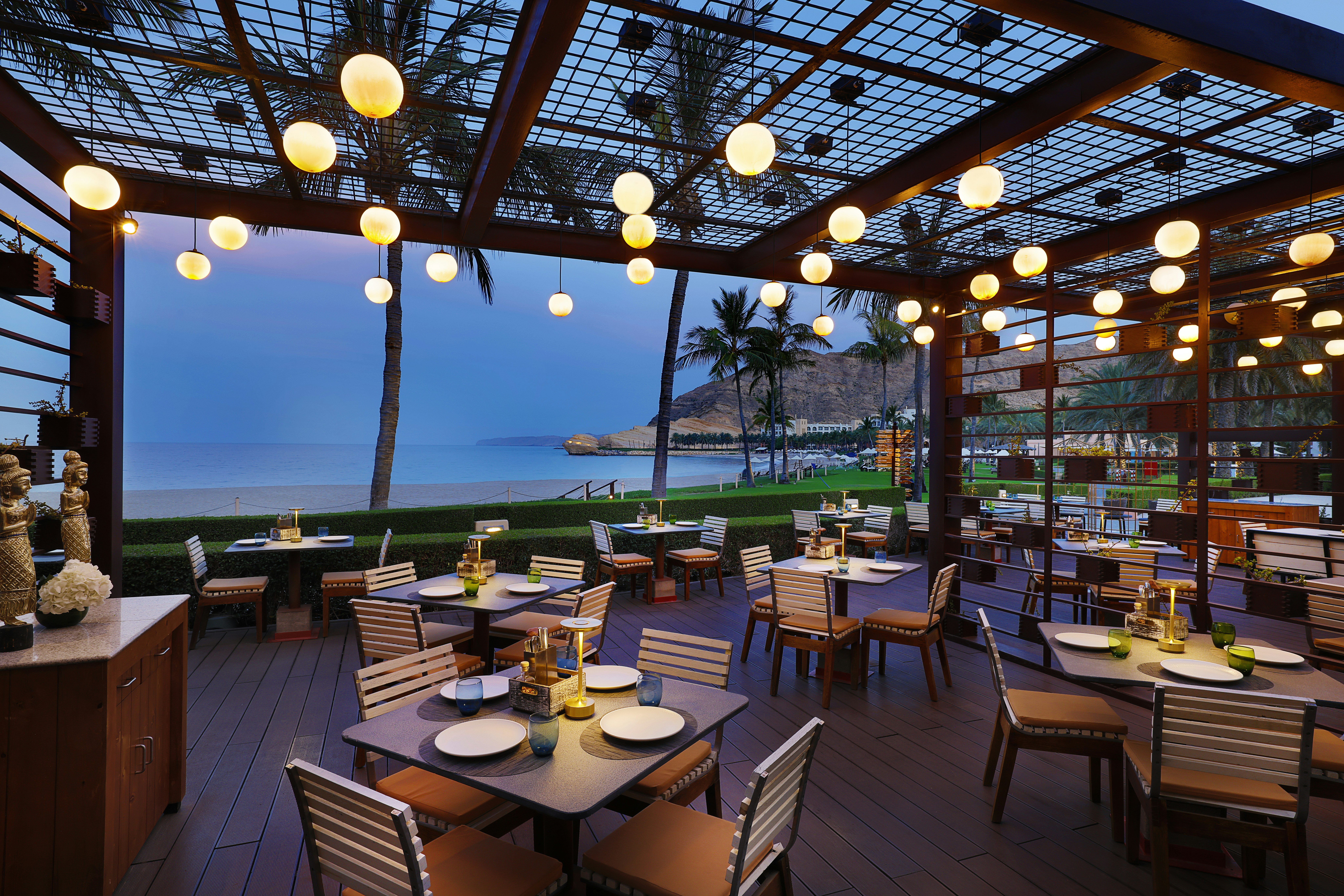 Hilton Muscat Al Bandar 30/50