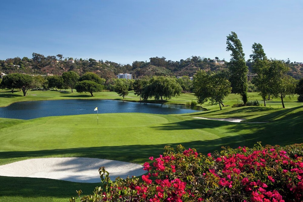 Riverleaf Inn Mission Valley 41/48