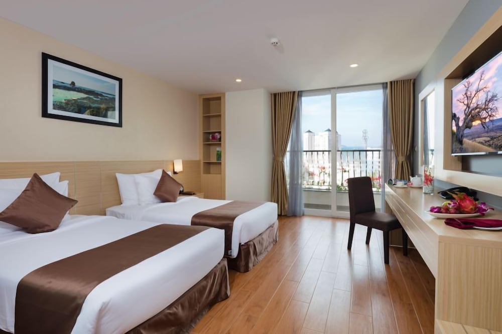 Sao Viet Hotel 9/48