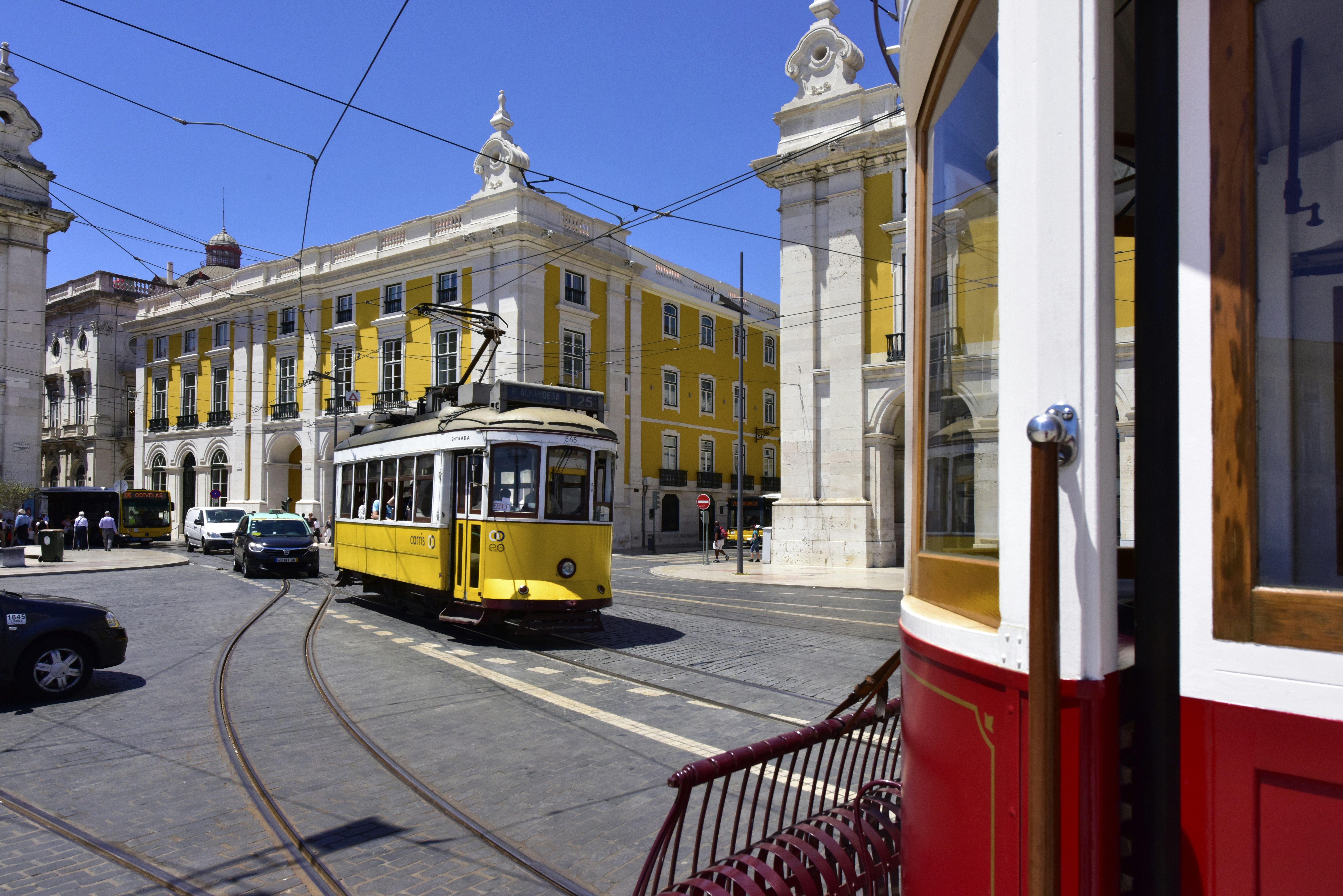Pousada Lisboa Praca do Comercio 81/82