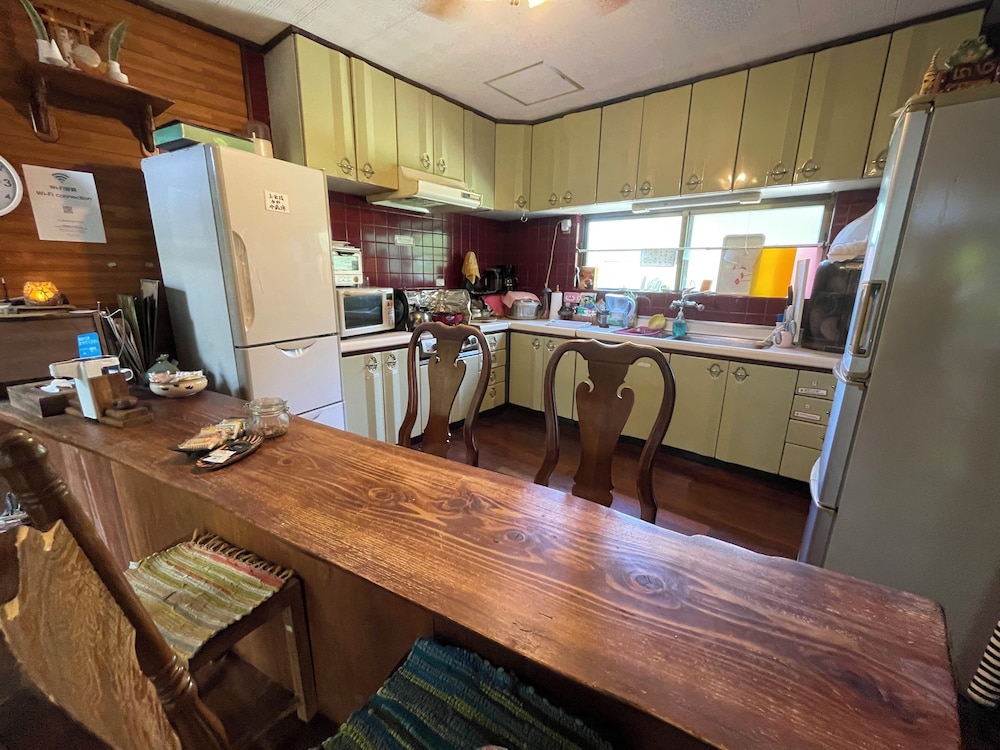 Milk-Ya Women-Only Guest House 37/50
