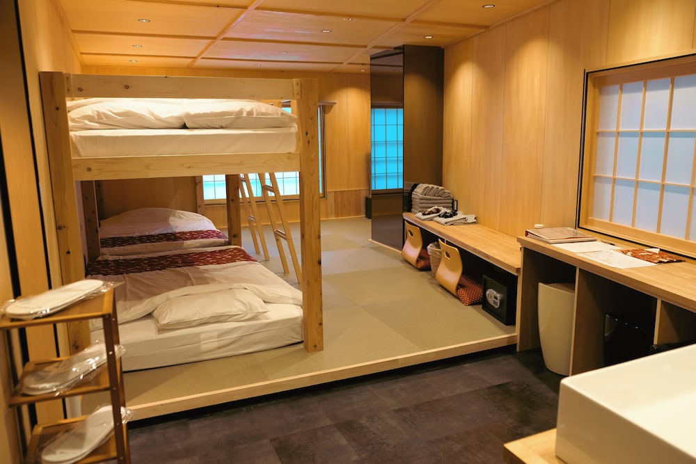 BANRAI HOTEL 31/50