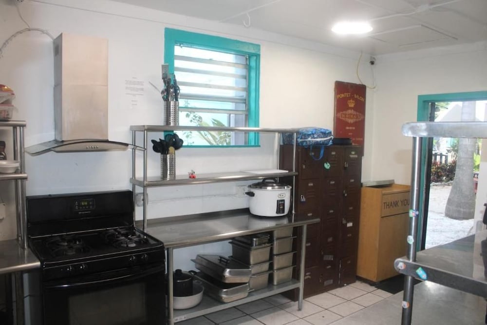 Hoosville Hostel 34/66