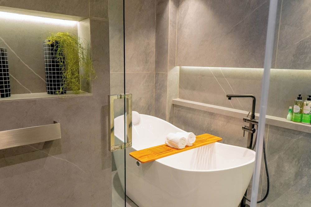 جناح ملكي بسرير كينج، Radisson Hotel Barra Rio de Janeiro 4/5
