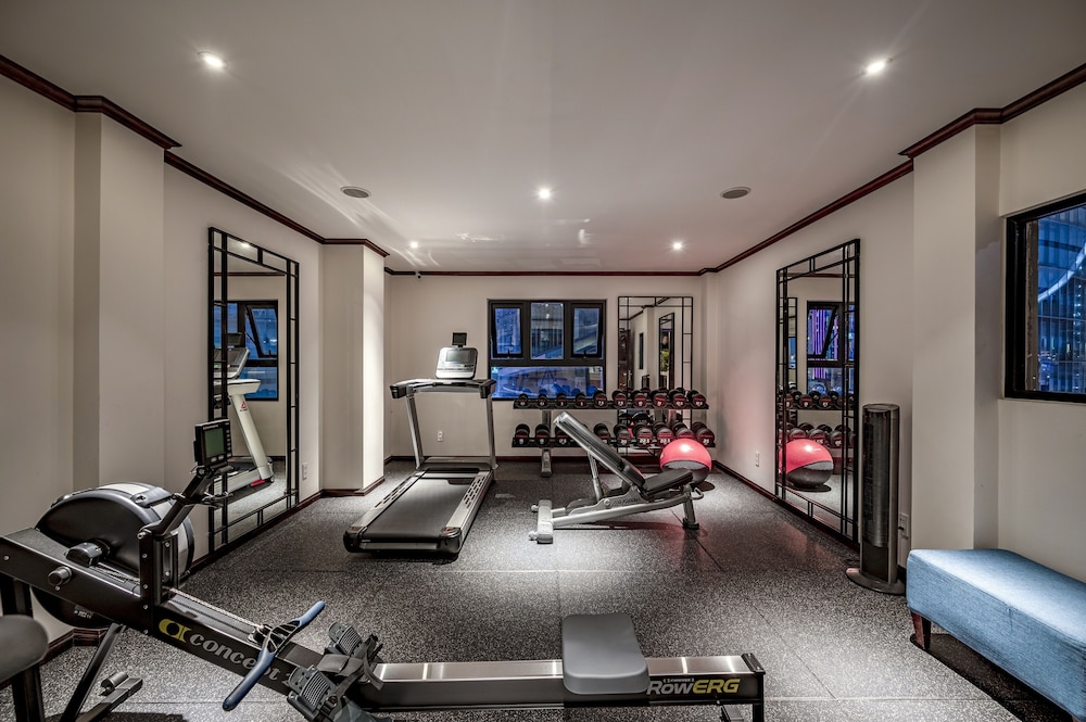 Amanaki Saigon Boutique Hotel 59/80