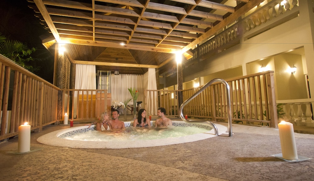 Sandy Haven Resort 36/48