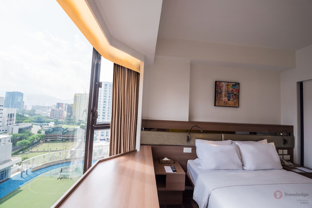 غرفة ديلوكس بسرير كوين، Travelodge Kowloon 7/9