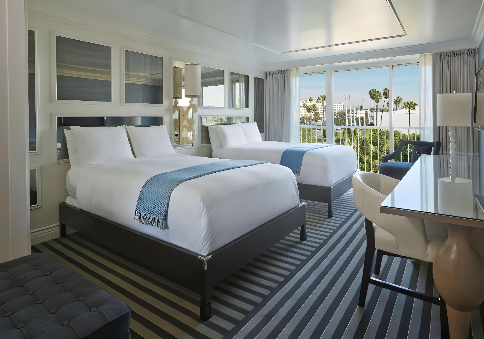 Room, Twin Beds