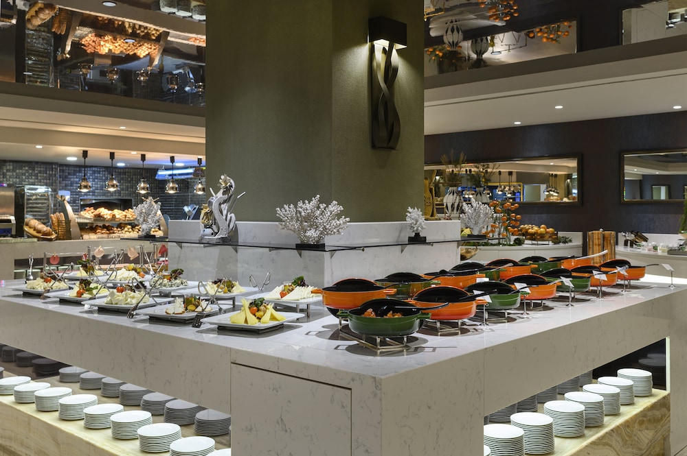 Lobby at Elite World Grand Sapanca Hotel, SAKARYA