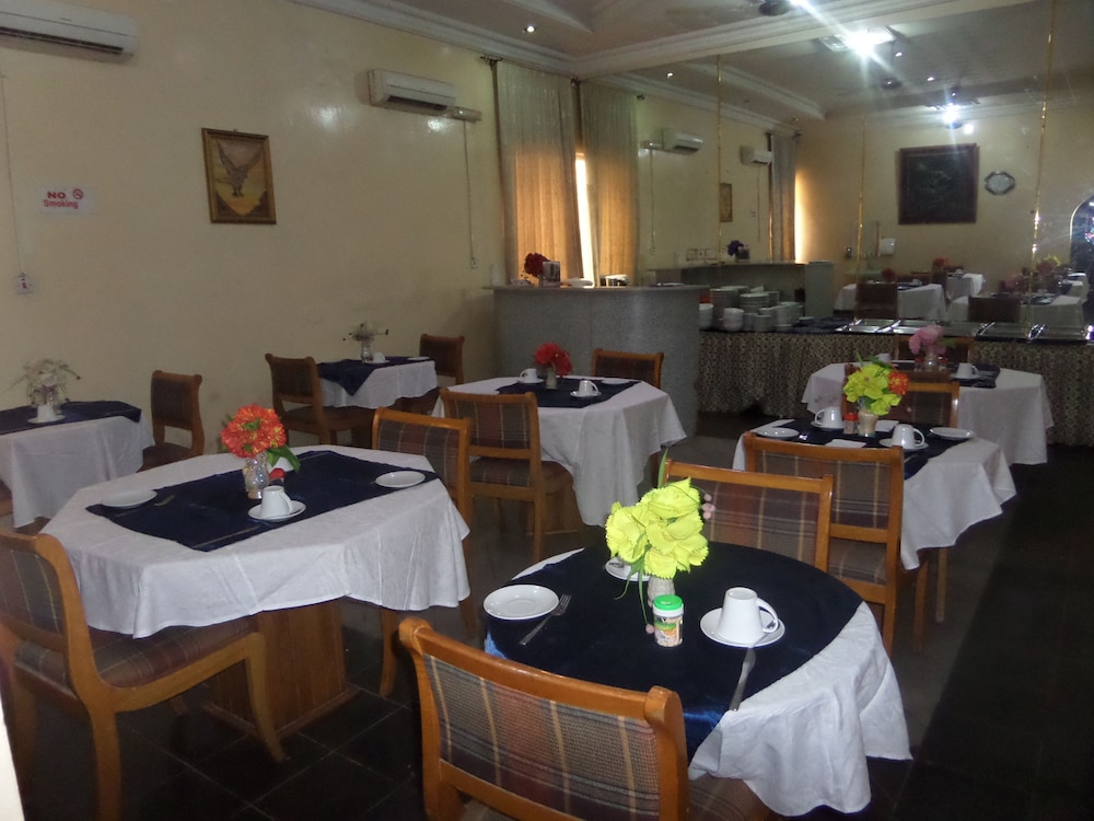 Parkview Hotel Abuja 11/12