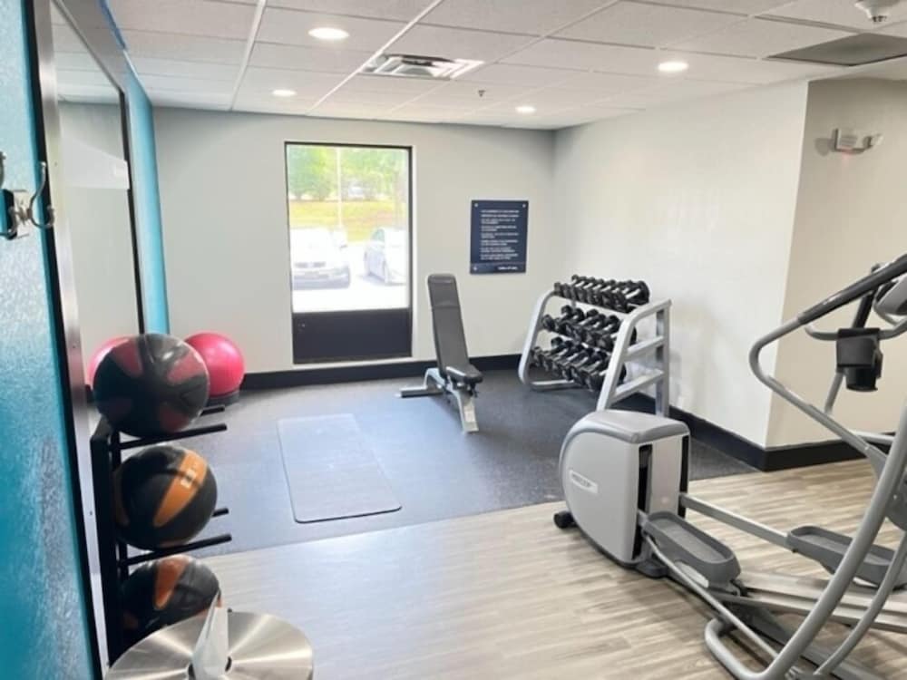 Hampton Inn Suites Louisville 29/46