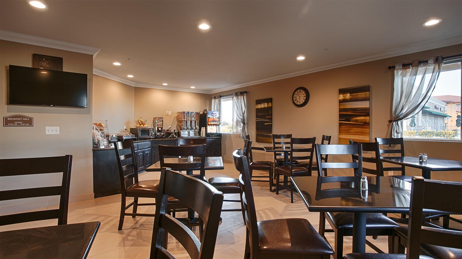 Best Western Willows Inn 19/25