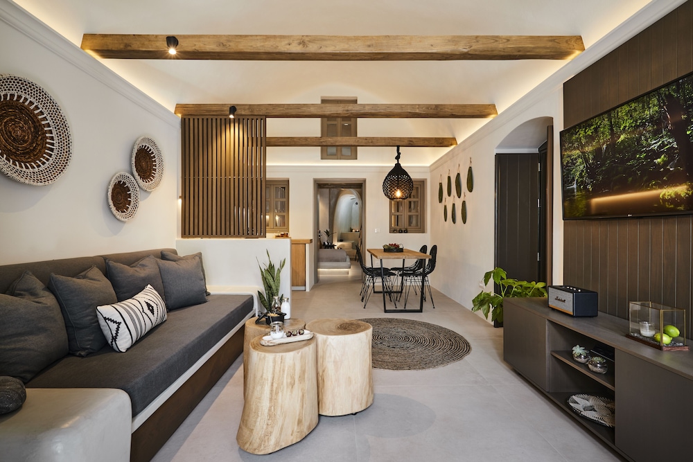 Floria Suites 28/46