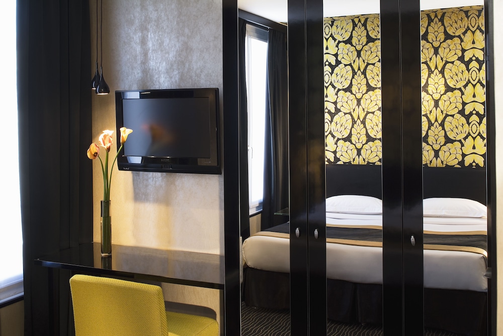 Hotel A La Villa Des Artistes 6/72