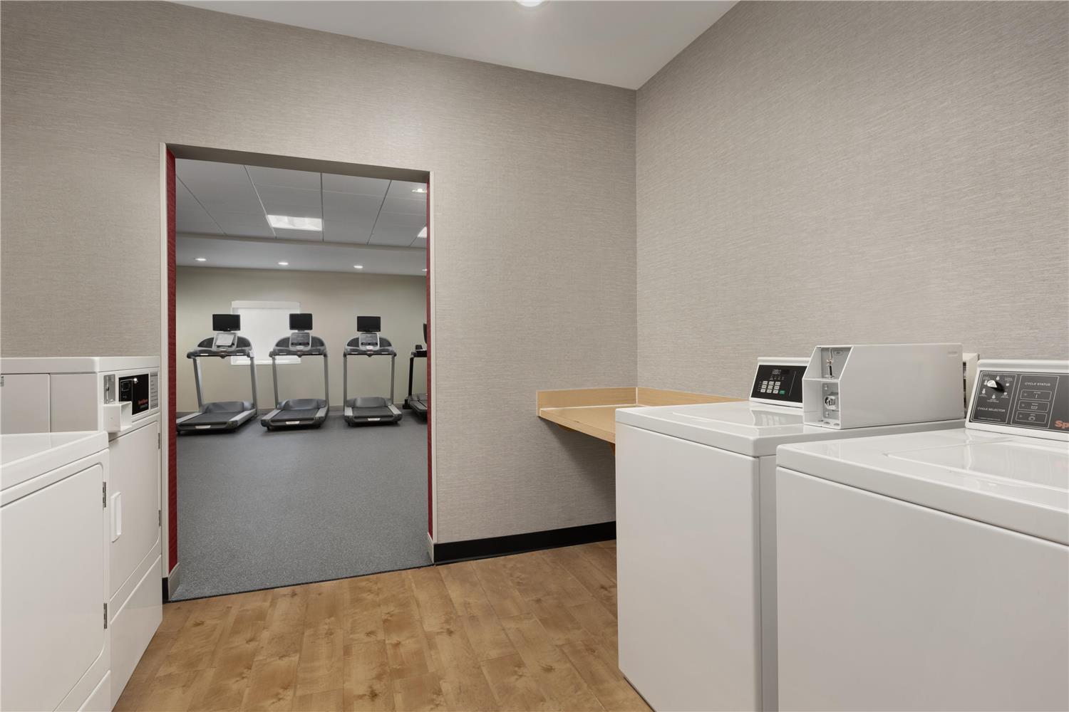 Home2 Suites By Hilton Huntsville/Research Park Area. Al 24/27