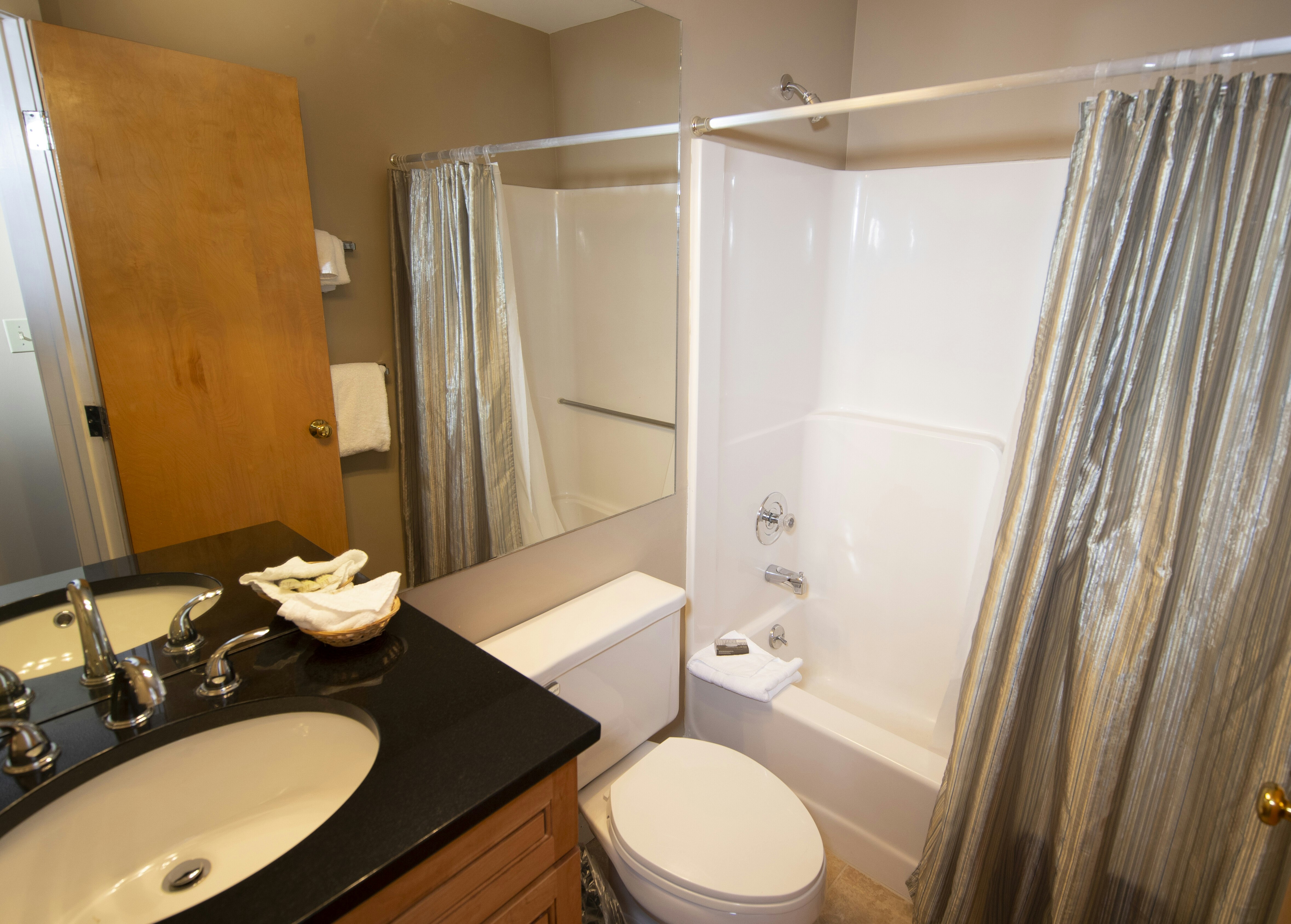 Mountain Lodge at Okemo Mountain Resort 27/35