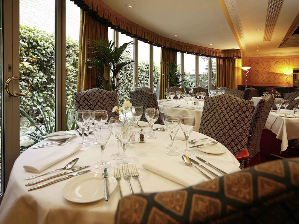 MERCURE YORK FAIRFIELD MANOR HOTEL 46/74