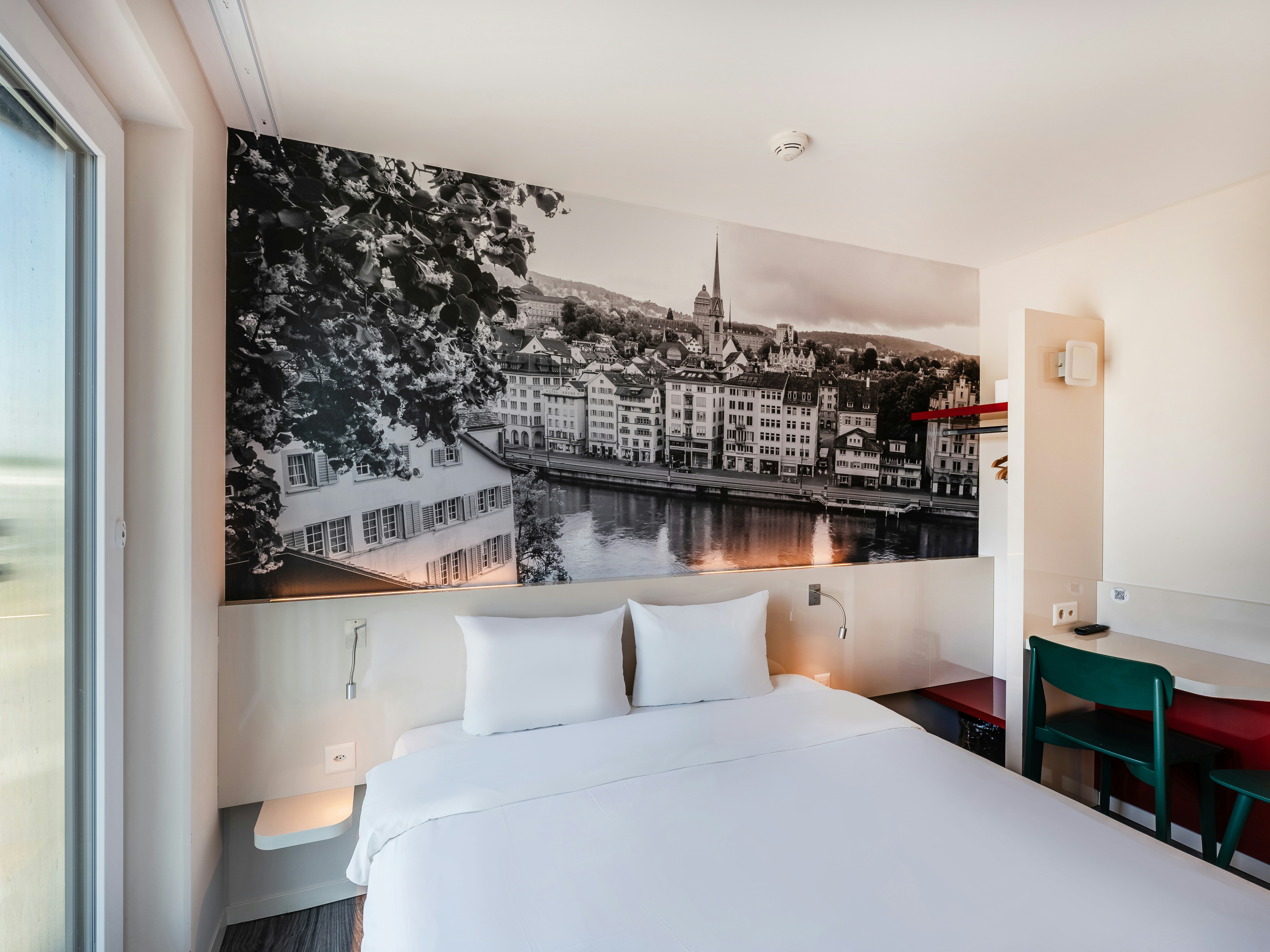 B&B Hotel Zurich Airport 14/38