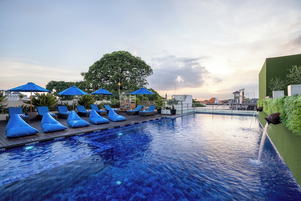 J4 Hotels Legian 64/66