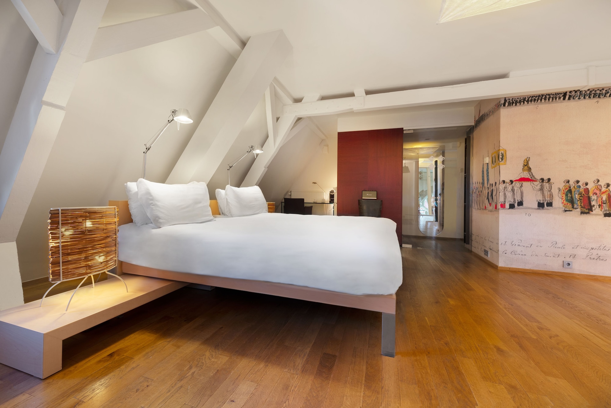غرفة بسرير كينج، Kruisherenhotel Maastricht 2/4