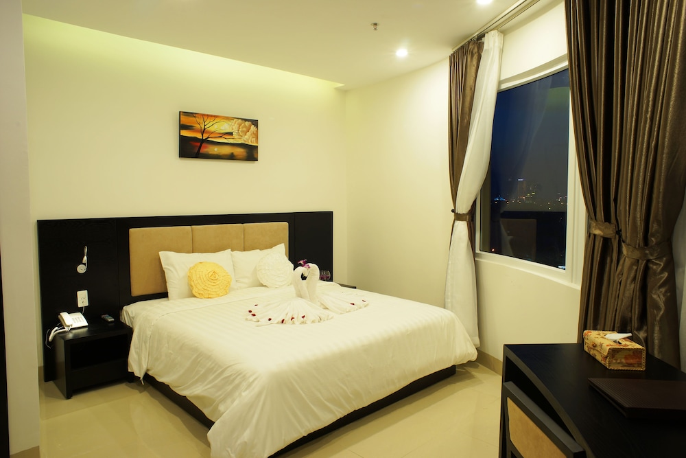 Golden Star Hotel 20/69