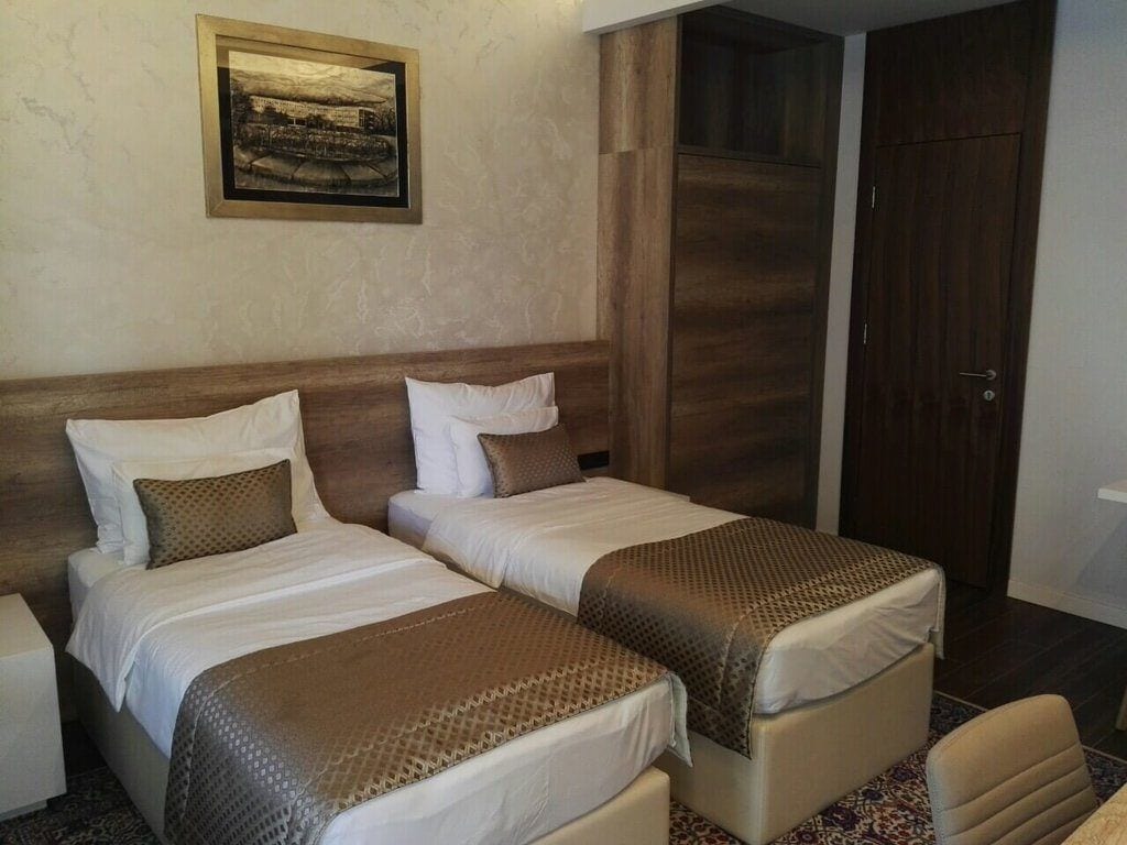 Room, Quadruple, 3 Beds