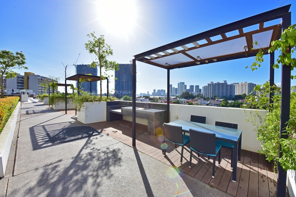 The Landmark Studio Suite 18/50