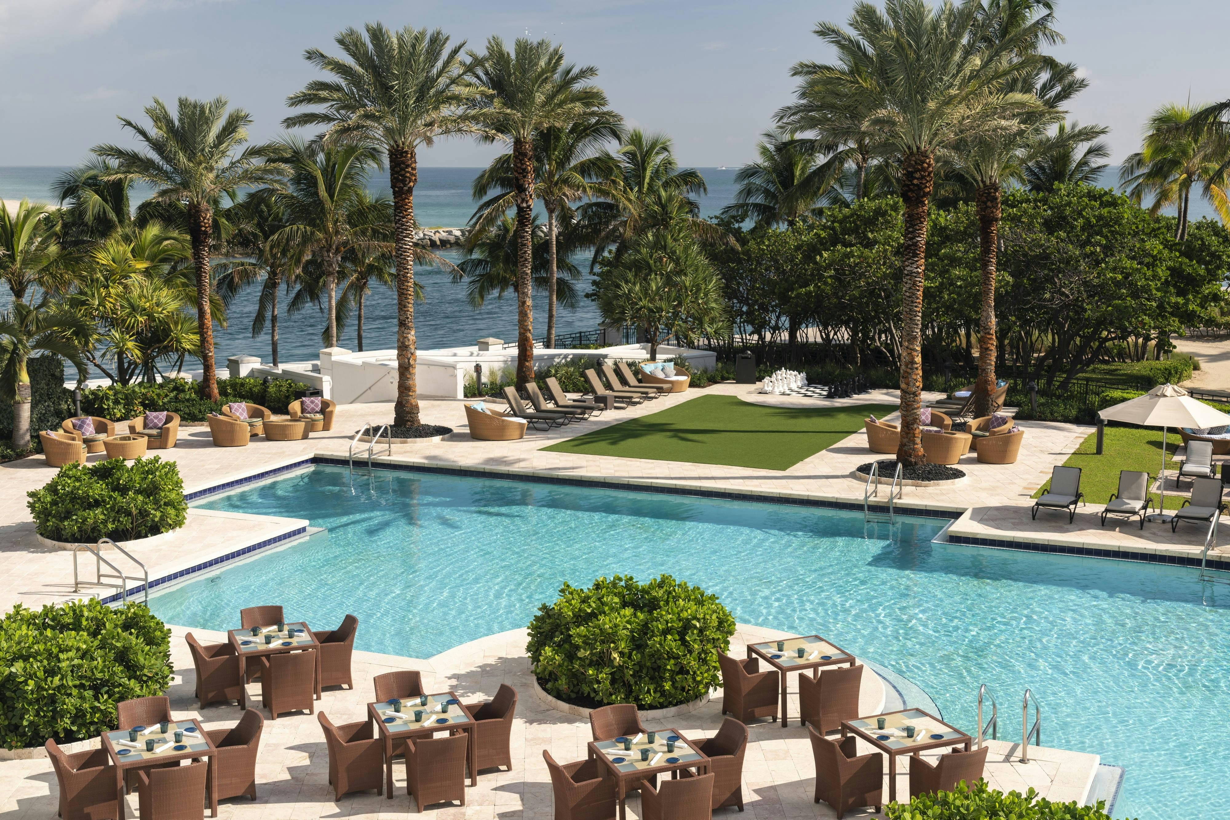 Ritz Carlton Bal Harbour 16/18