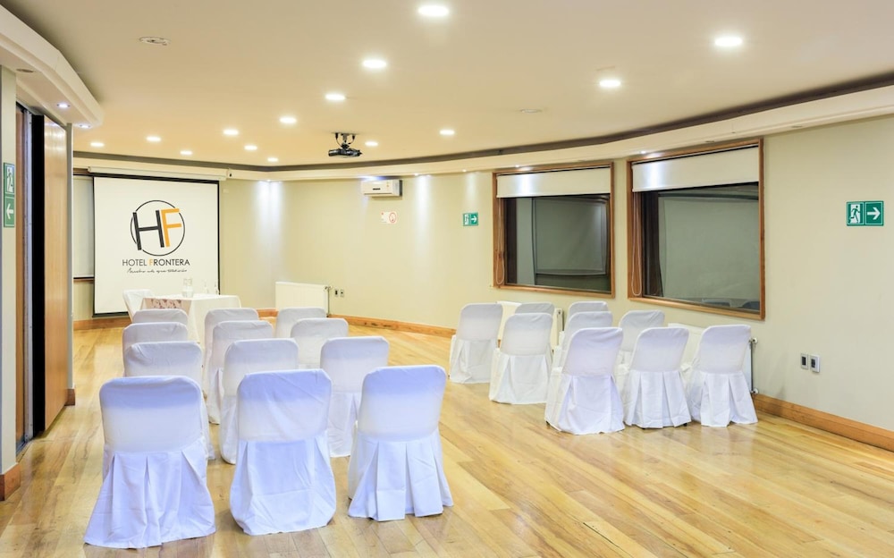 Hotel Frontera Plaza 26/31