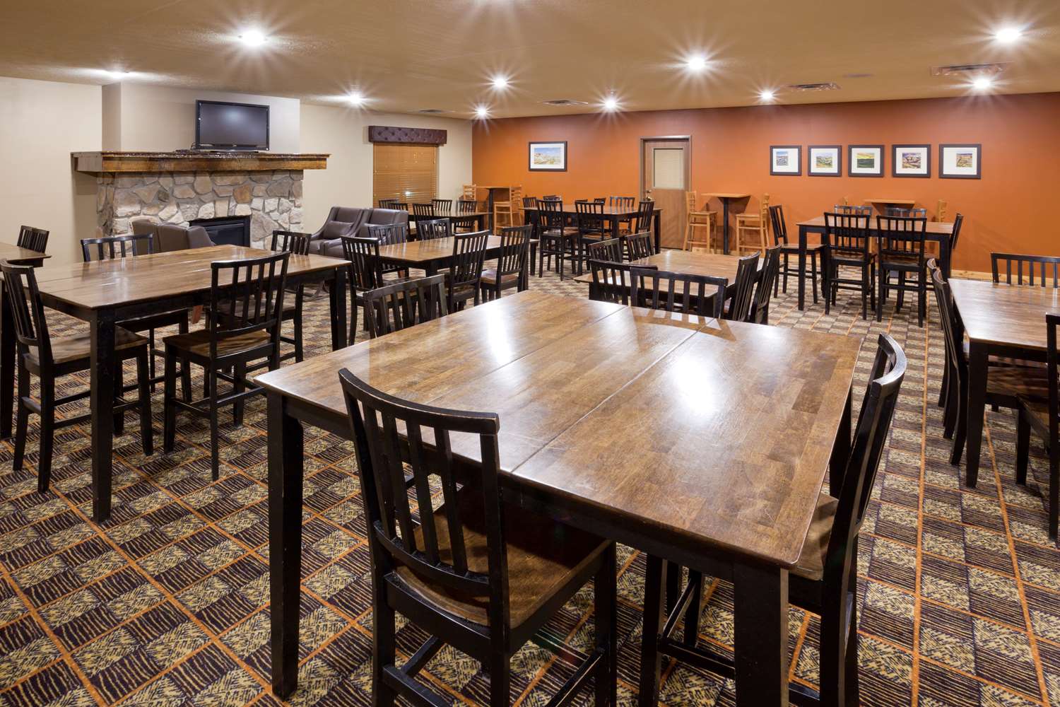 AmericInn by Wyndham Fargo Medical Center 49/59